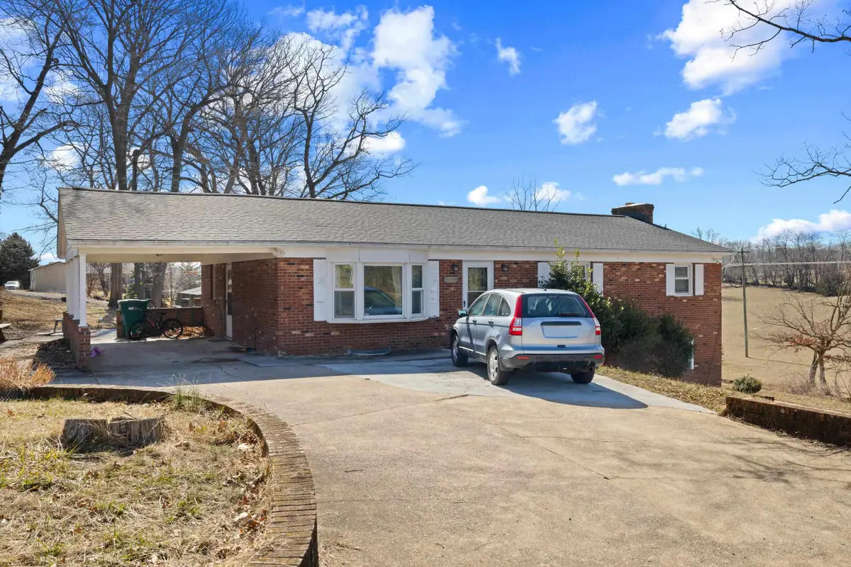 2502 Ridgedale Rd, Ashby, VA 22801 - #1