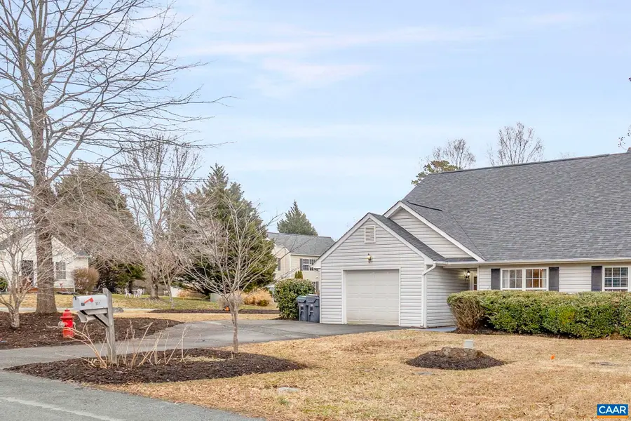 201 Buttercup Ln, Charlottesville, VA 22902 - #3