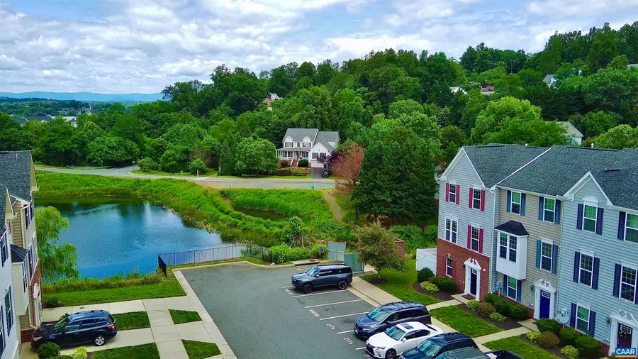 2176 Whispering Hollow Ln, Charlottesville, VA 22911 - #2