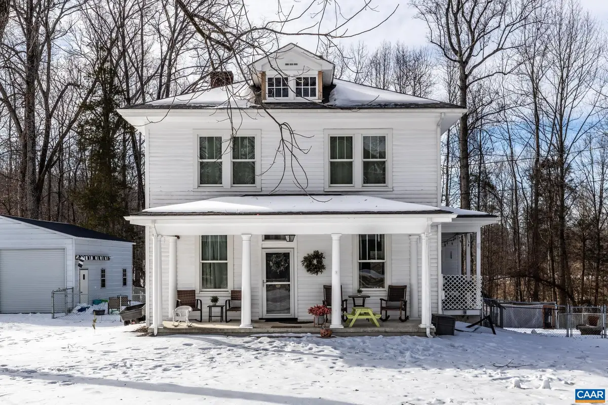 4615 Davis Hwy, Louisa, VA 23093 - #1