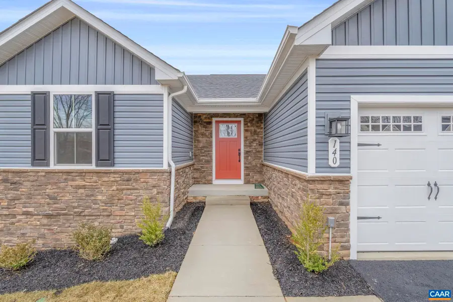 140 Gunnison Dr, Barboursville, VA 22923 - #2