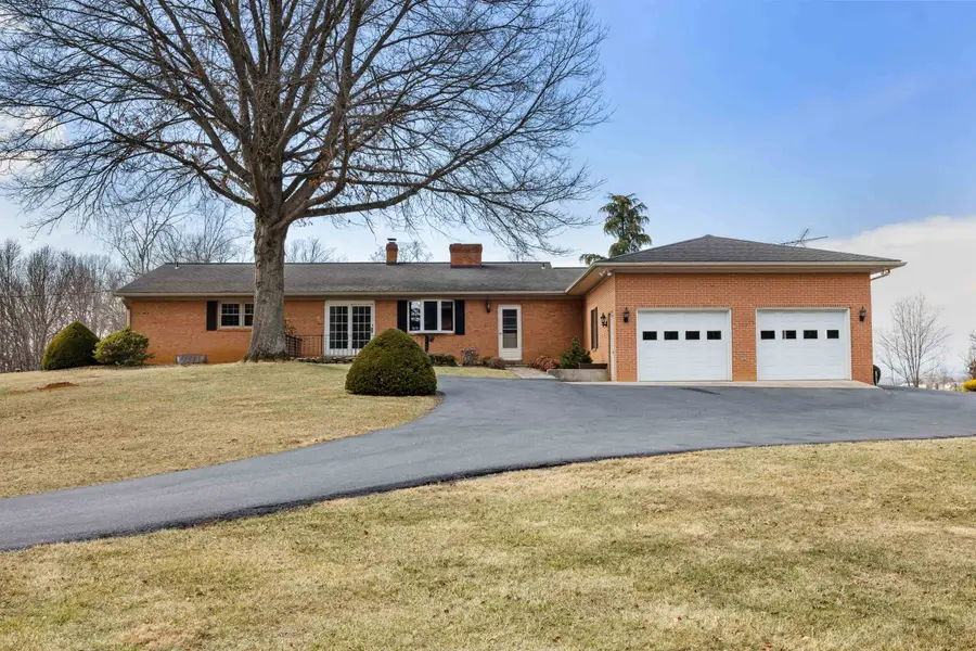 431 Mt Pisgah Rd, Mount Sidney, VA 24467 - #3