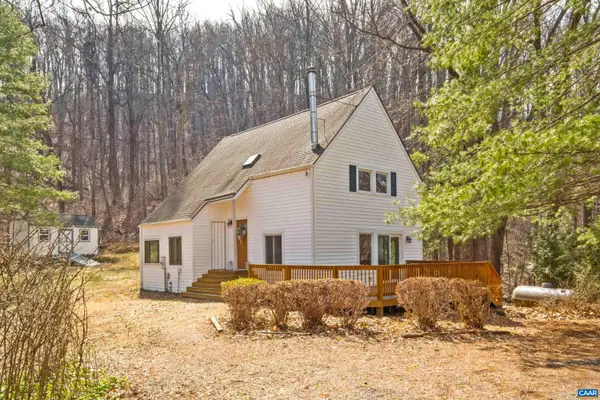 3955 Taylors Mountain Farm Ln, Charlottesville, VA 22903