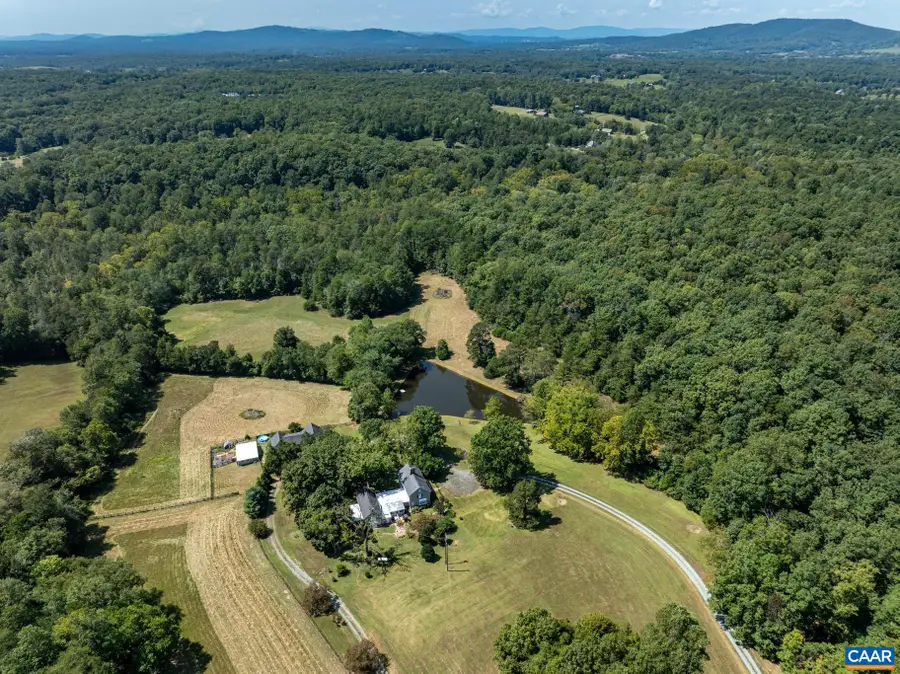1128 Beaverdam Rd, Keswick, VA 22947 - #2