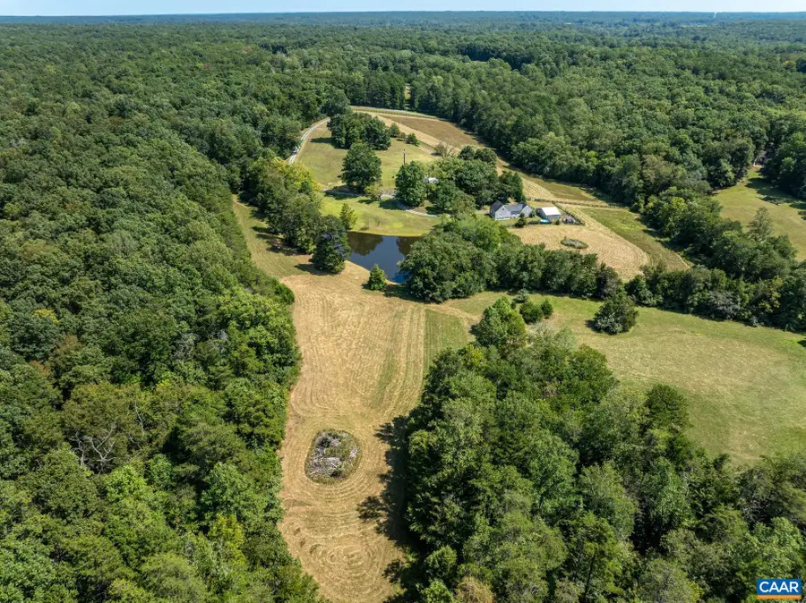 1128 Beaverdam Rd, Keswick, VA 22947 - #3