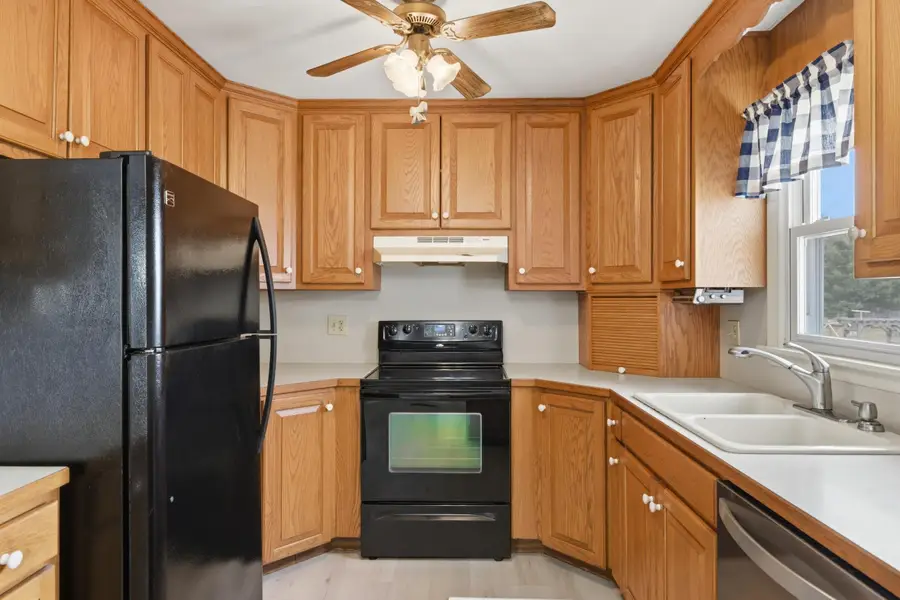 197 C St S, Timberville, VA 22853 - #2