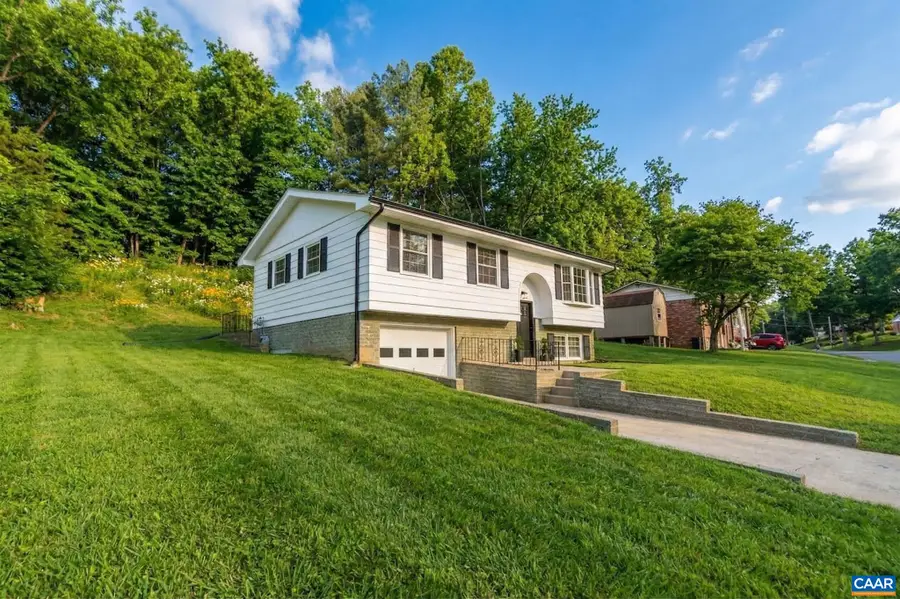 94 Audubon St, Staunton, VA 24401 - #3