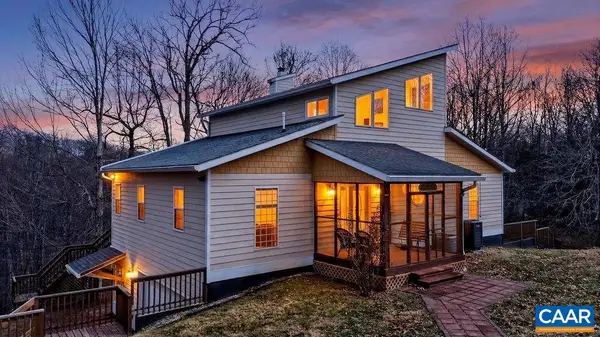 62 Summit Ct, Roseland, VA 22967