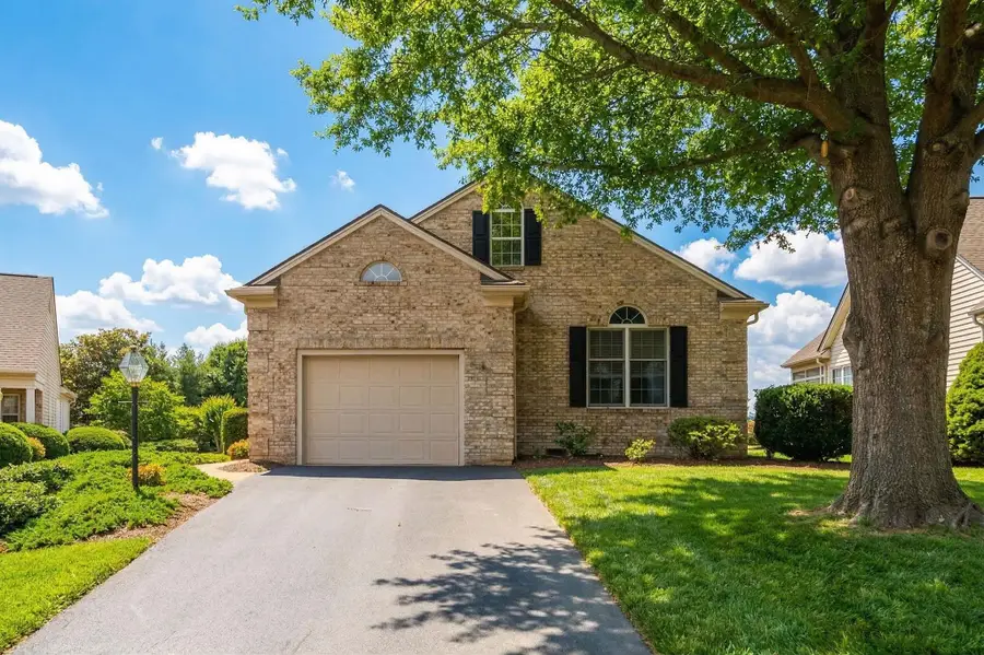 108 Queens Ct, Waynesboro, VA 22980 - #3