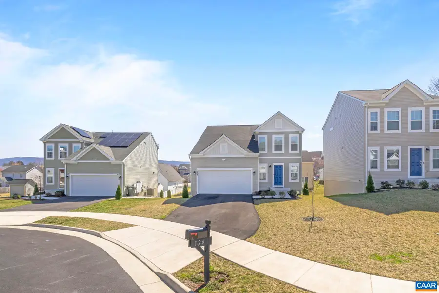124 Shady Ct, Waynesboro, VA 22980 - #2