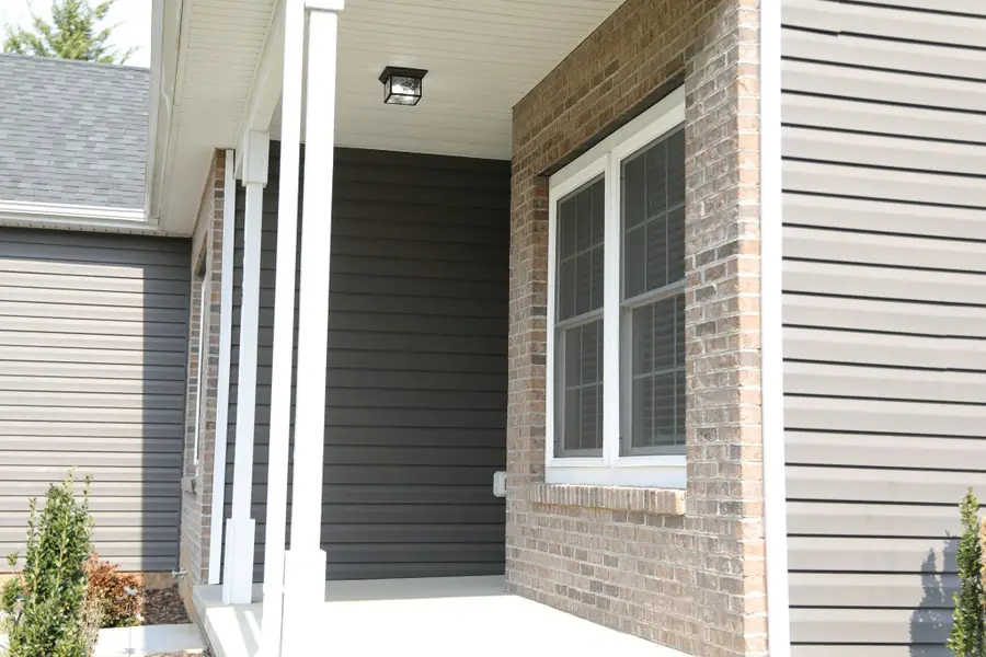 145 Paige St, Waynesboro, VA 22980 - #3