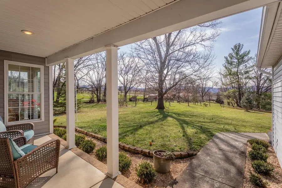 3844 Stuarts Draft Hwy, Waynesboro, VA 22980 - #3