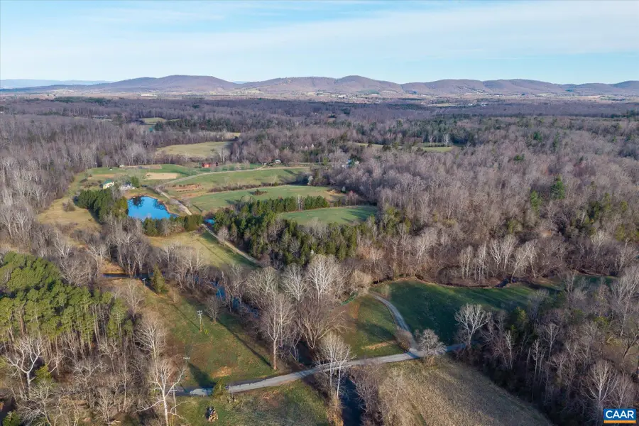 271 Grass Ct, Keswick, VA 22947 - #3