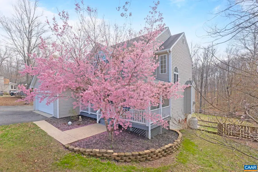 103 Riverside Dr, Palmyra, VA 22963 - #2