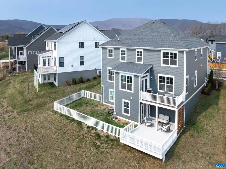 330 Bishopgate Ln, Crozet, VA 22932 - #2