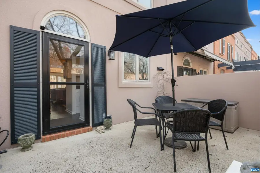 1614 Garden Ct, Charlottesville, VA 22901 - #3