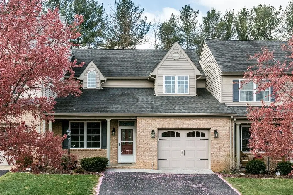 111 Villa View Dr, Beverley Manor, VA 22401 - #1