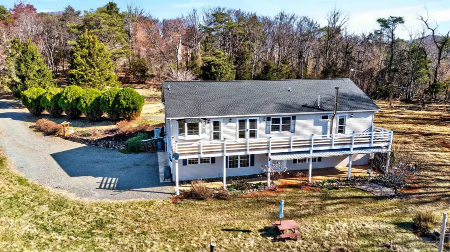 85 Meadow Ct, Roseland, VA 22967 - #2