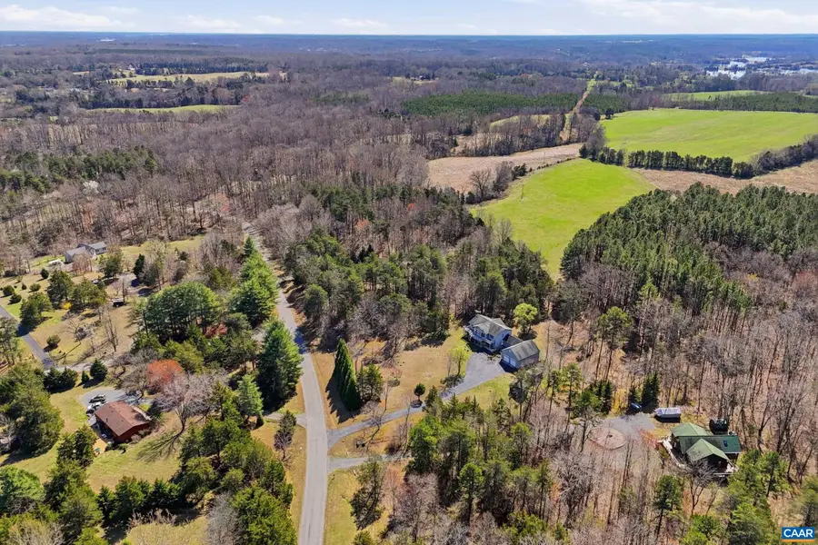 16022 Carrington Ct, Livingston, VA 23117 - #3