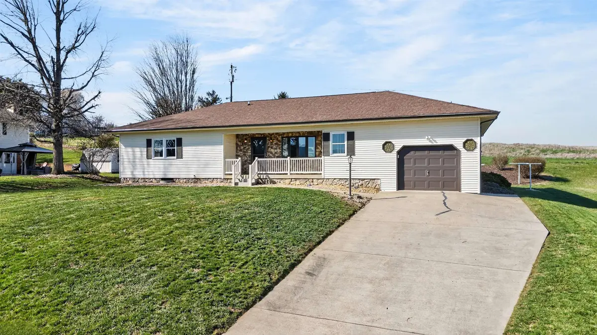 36 Skyline Ave, Stuarts Draft, VA 24477 - #1