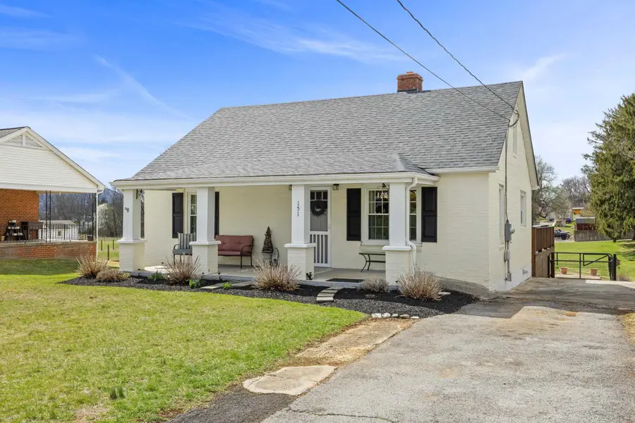 151 Stuart Ave, Stuarts Draft, VA 24477 - #3