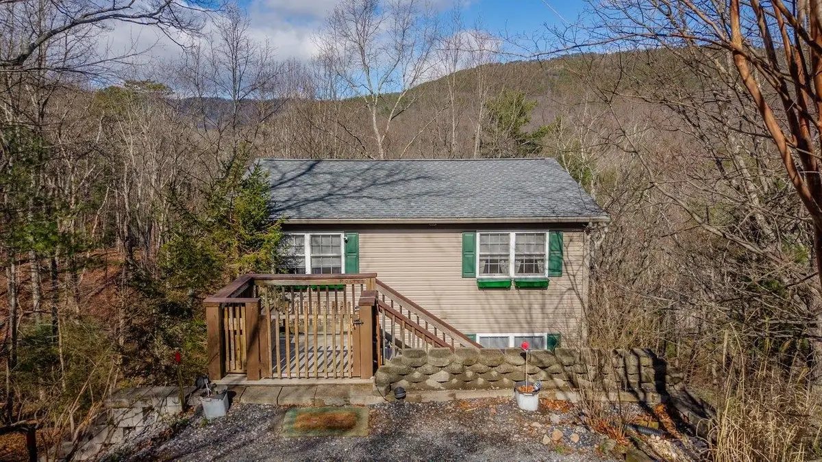 140 Laird Pl, McGaheysville, VA 22840 - #1