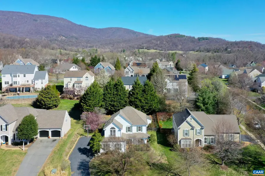 145 Grayrock Dr, Crozet, VA 22932 - #2