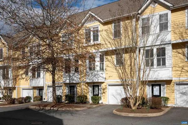 104 Melbourne Prk, Charlottesville, VA 22901