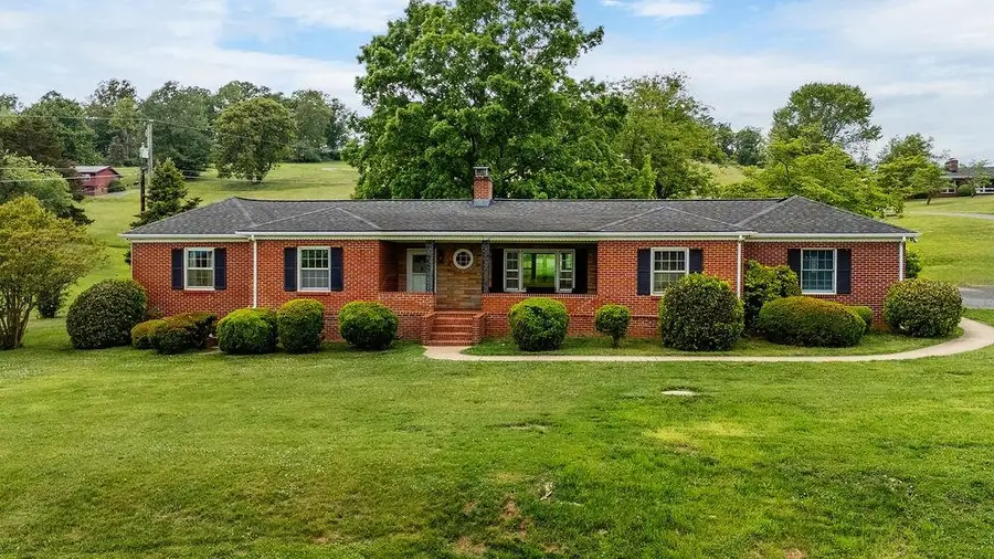 11 Avalon Ln, Lexington, VA 24450 - #3