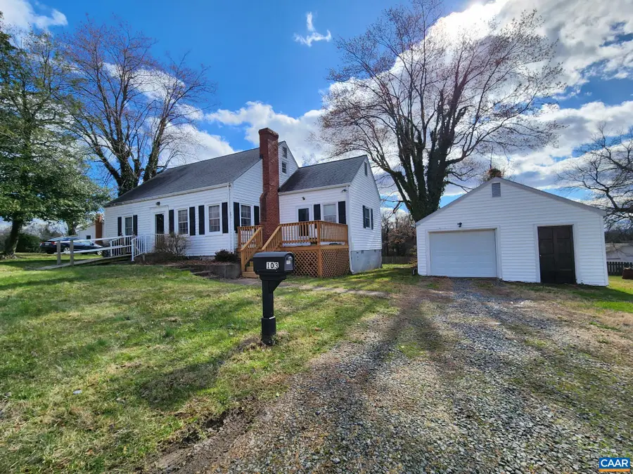 103 Noble Ave, Gordonsville, VA 22942 - #3