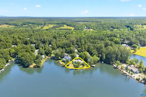 7 Dover Ct, Palmyra, VA 22963