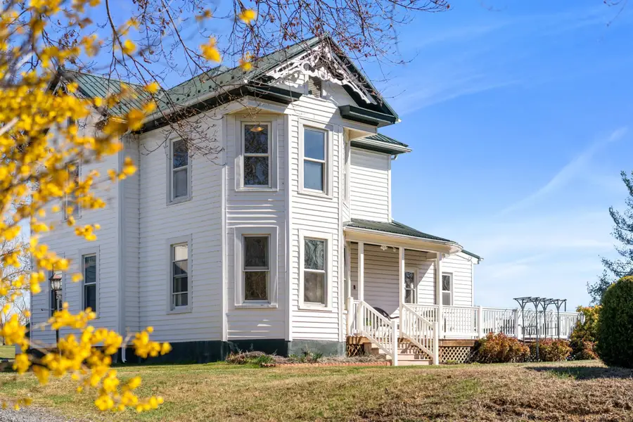 25 Tilt Hammer Cir, Staunton, VA 24401 - #2