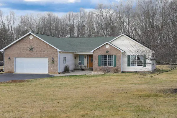 232 Mine Branch Rd, Crimora, VA 24431