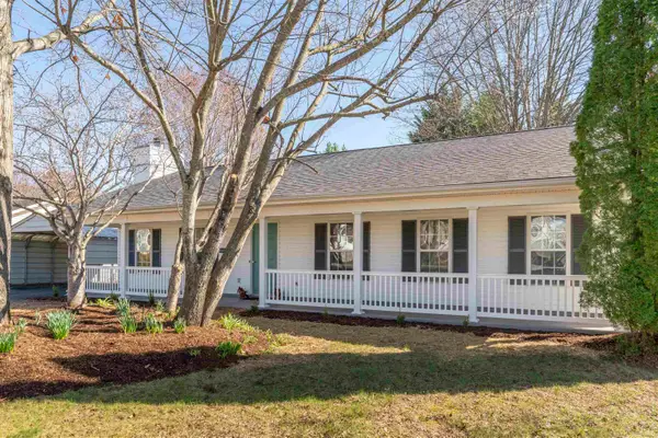 41 Ashburn Ln, Waynesboro, VA 22980