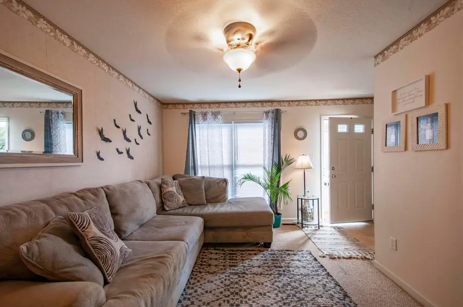 15-2 Beverly Ct, Lexington, VA 24450 - #3