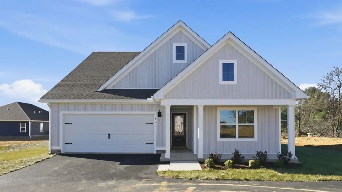 293 Heather Ln, Staunton, VA 24401 - #1