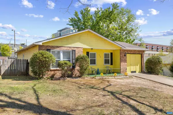 215 Dice St, Charlottesville, VA 22902