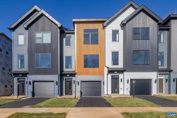 22 Keene Ct, Charlottesville, VA 22903