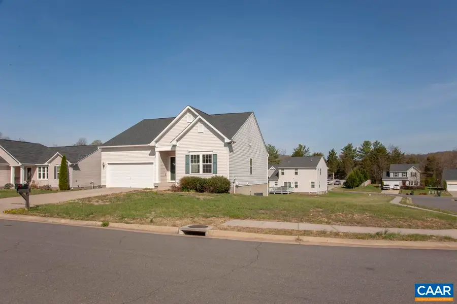 236 Brimfell St, Gordonsville, VA 22942 - #2