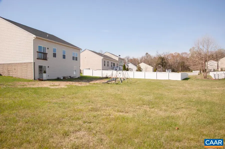 236 Brimfell St, Gordonsville, VA 22942 - #3