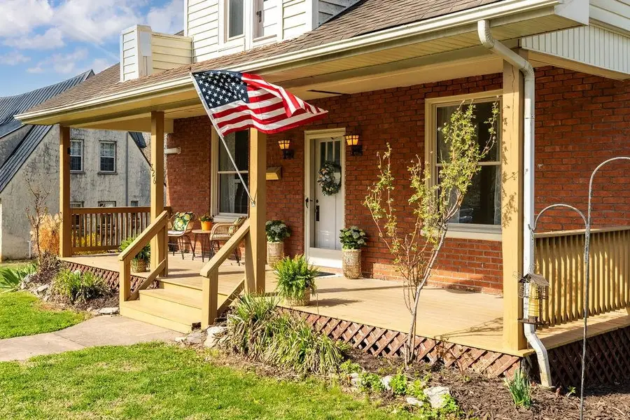 826 Selma Blvd, Staunton, VA 24401 - #2