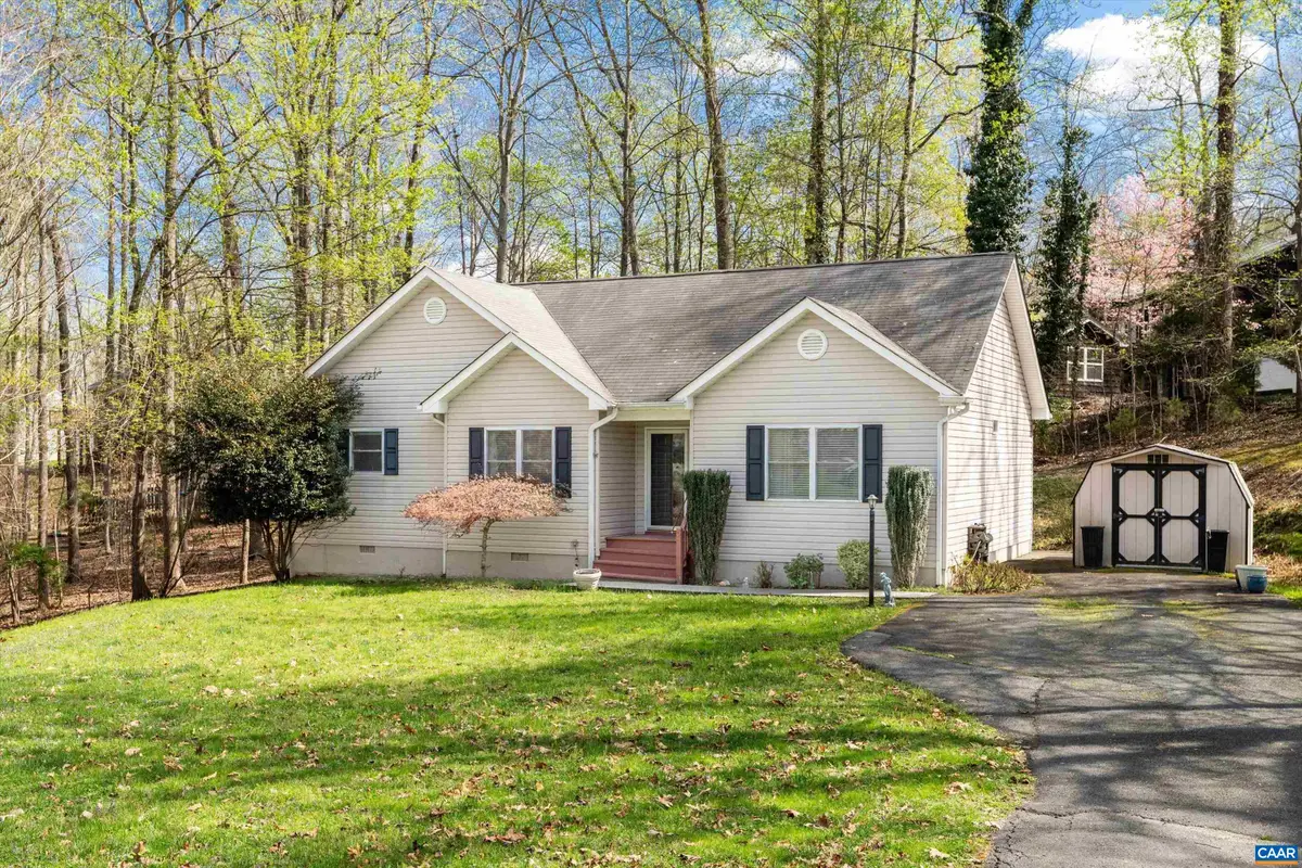 3 Brougham Rd, Palmyra, VA 22963 - #1