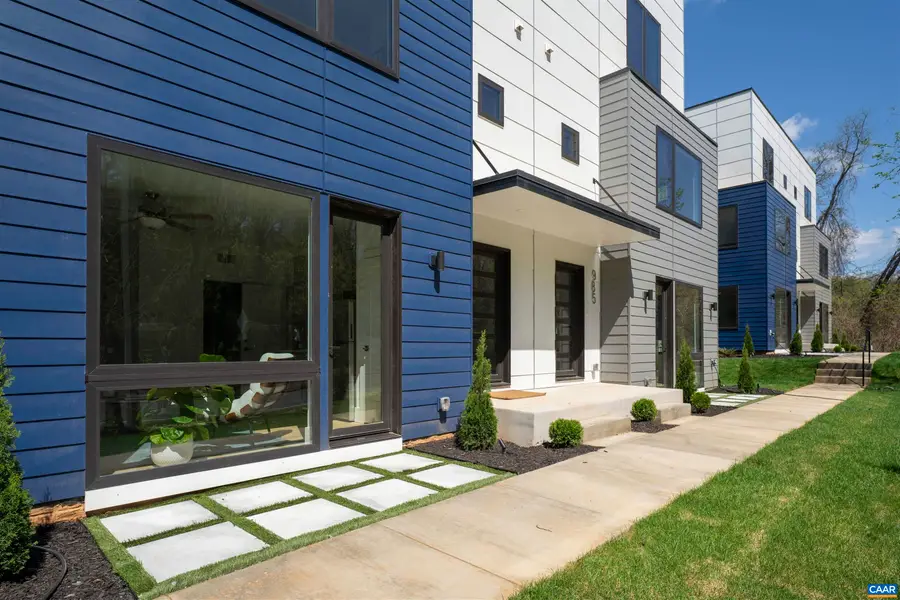 987 5th St Sw, Charlottesville, VA 22902 - #2