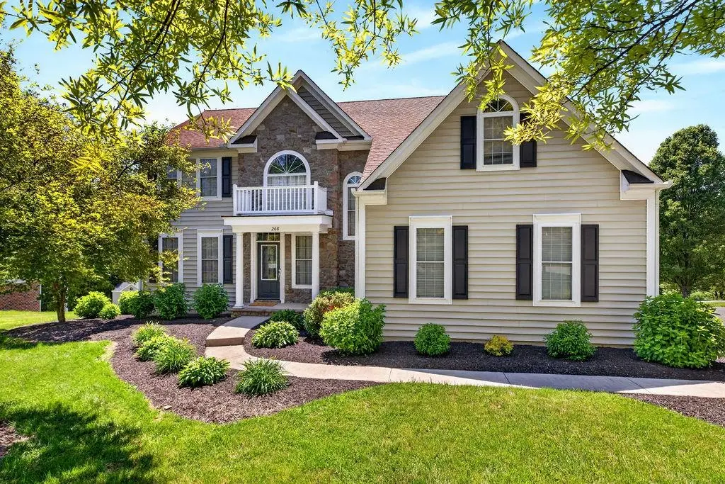 208 Claybrook Dr, Waynesboro, VA 22980 - #1