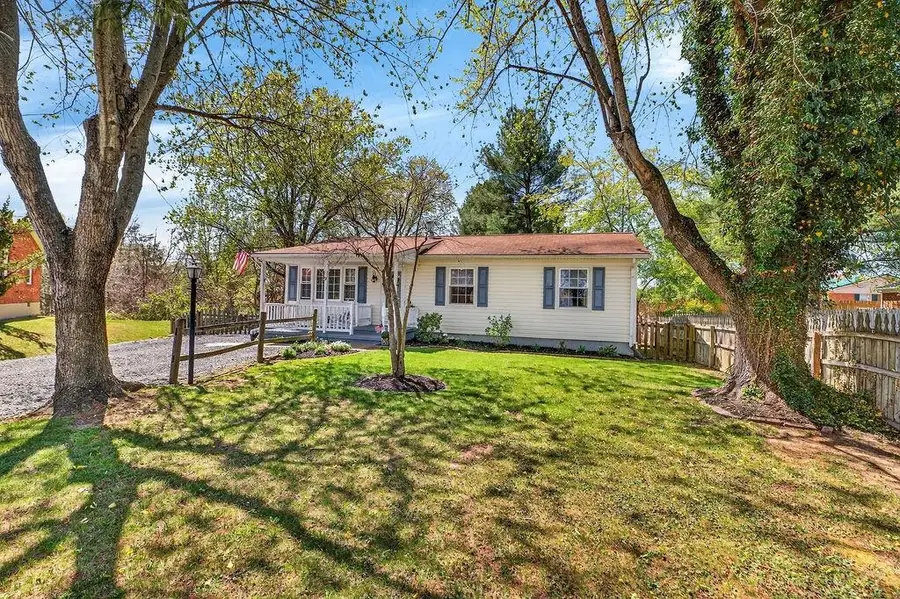 9 Clover Pl, Verona, VA 24482 - #3