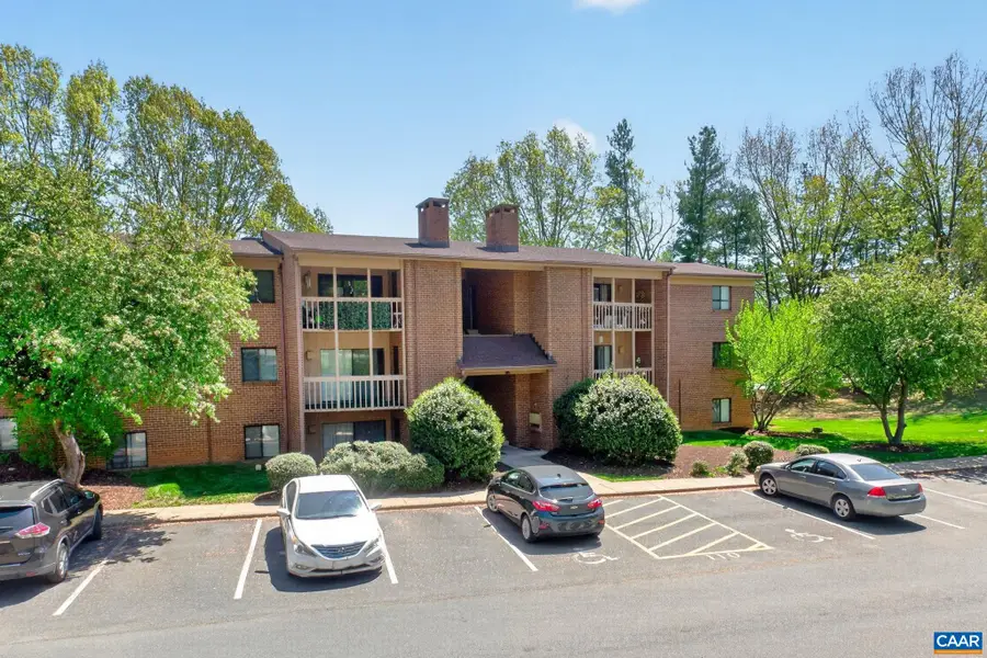110 Turtle Creek Rd, Charlottesville, VA 22901 - #2
