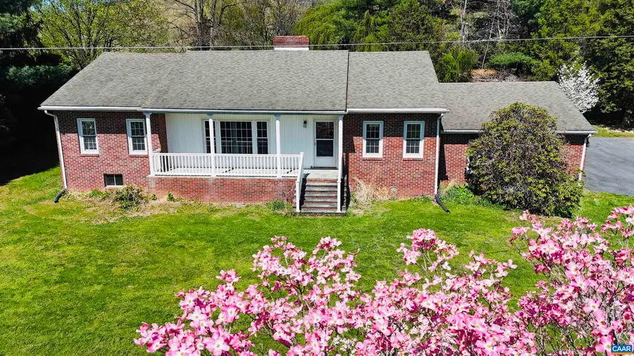 150 Union Church Rd, Staunton, VA 24401 - #2