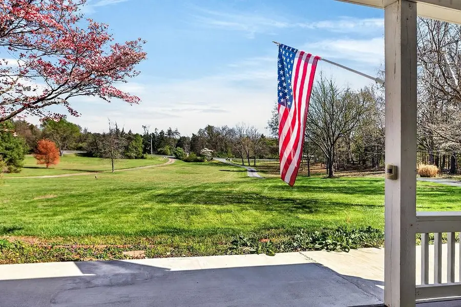 153 Thorofare Rd, Crimora, VA 24431 - #3