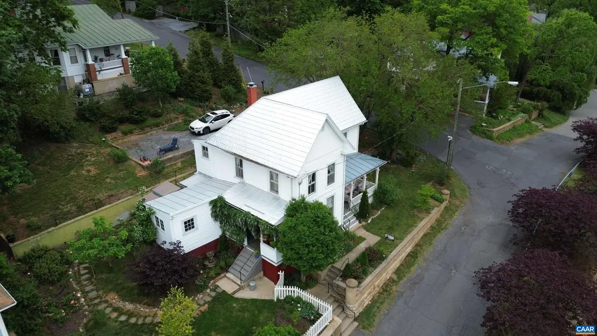 241 Churchville Ave, Staunton, VA 24401 - #1