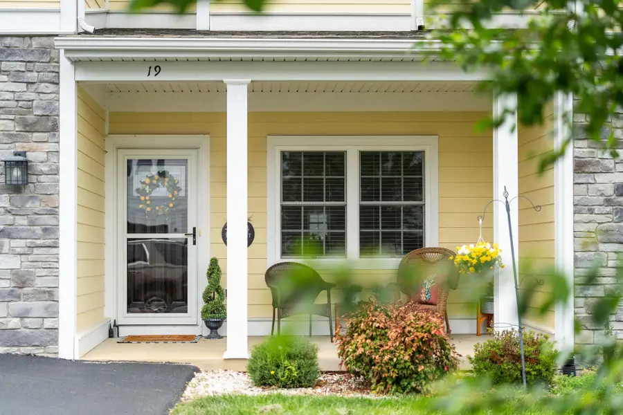 19 Ashwood Ln, Staunton, VA 24401 - #3
